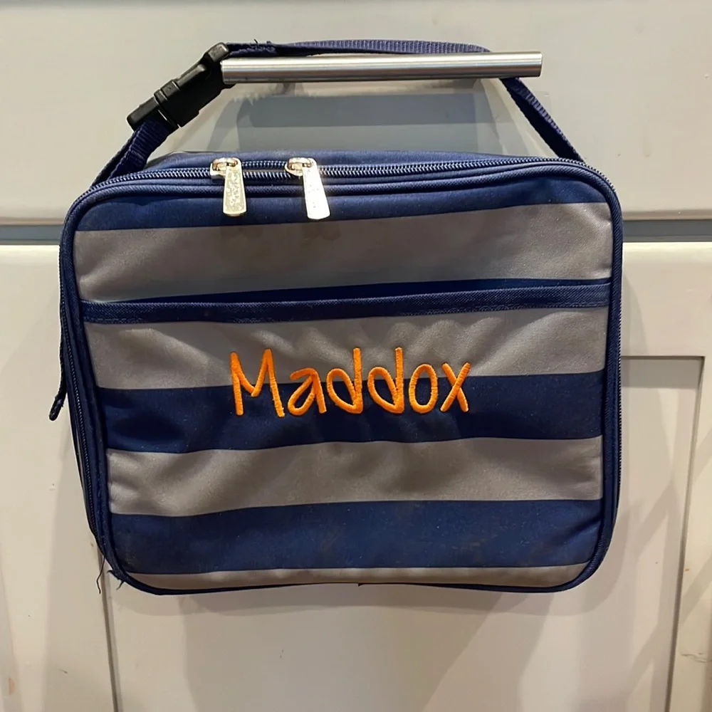 Striped lunchbox - Picture 1 of 8